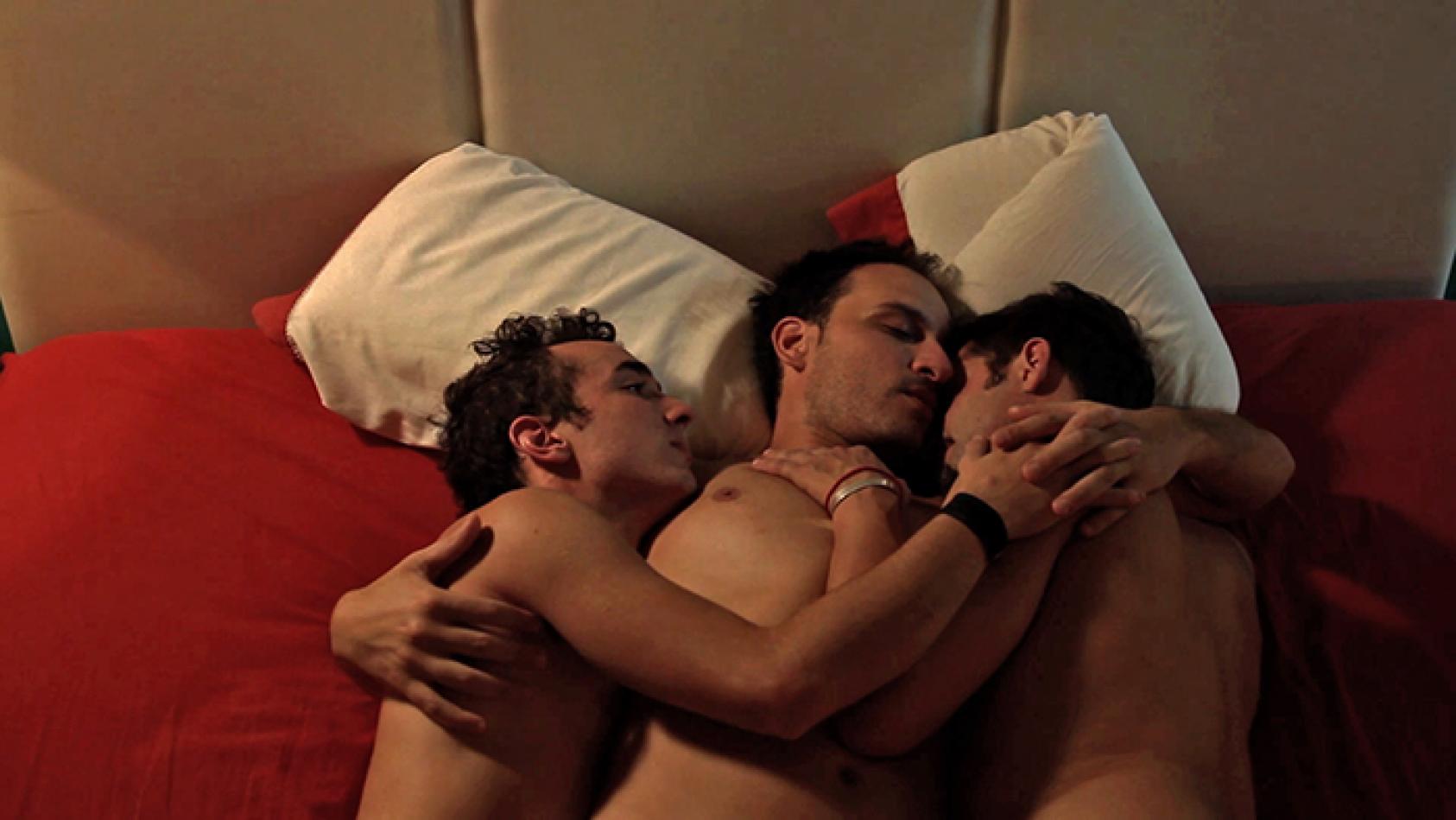 фильм гей секс в большом городе фото 19