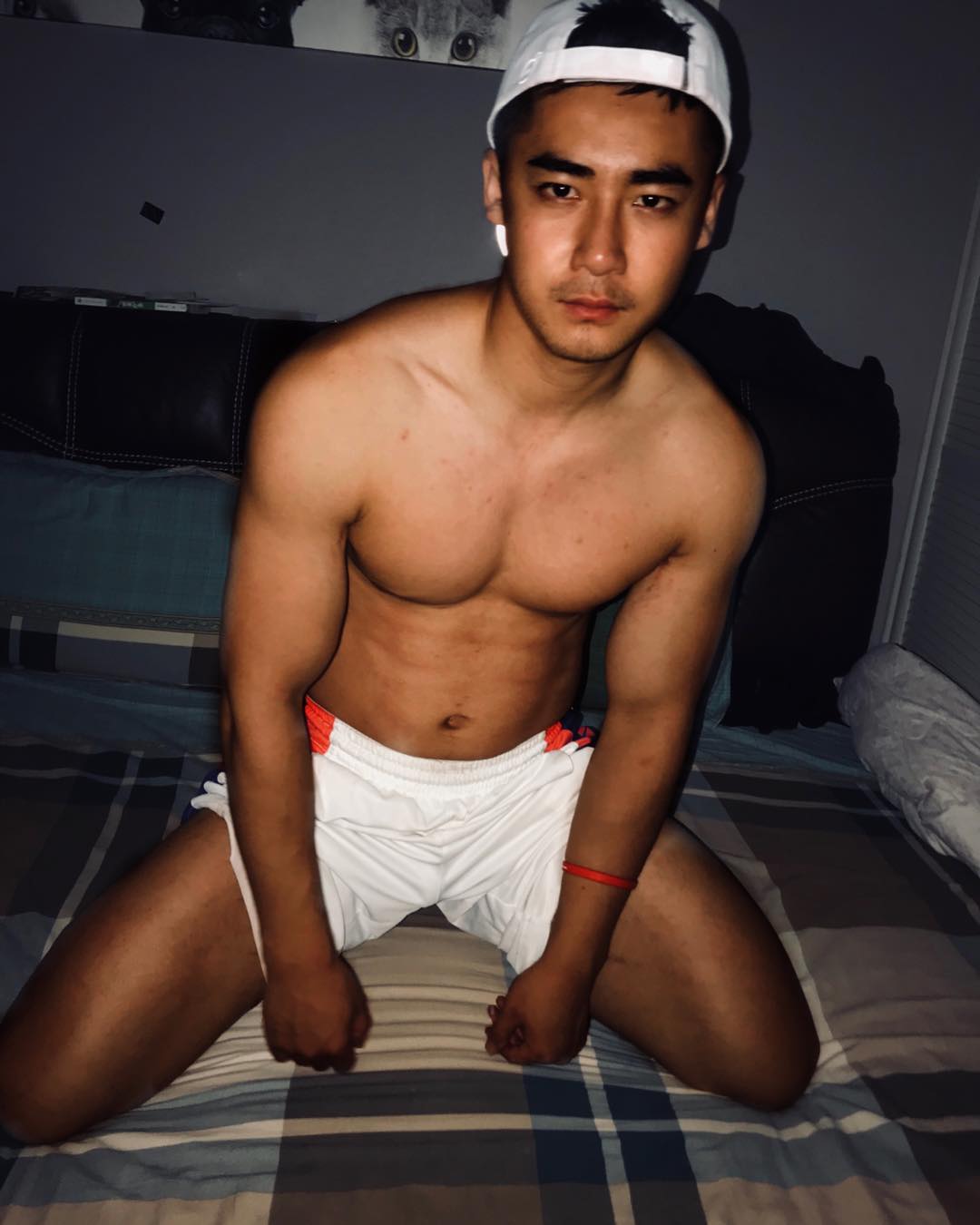 Qiao Jie Sheng – A gorgeous and hunky Chinese gay Internet celebrity that  will drive you crazy | | GagaTai