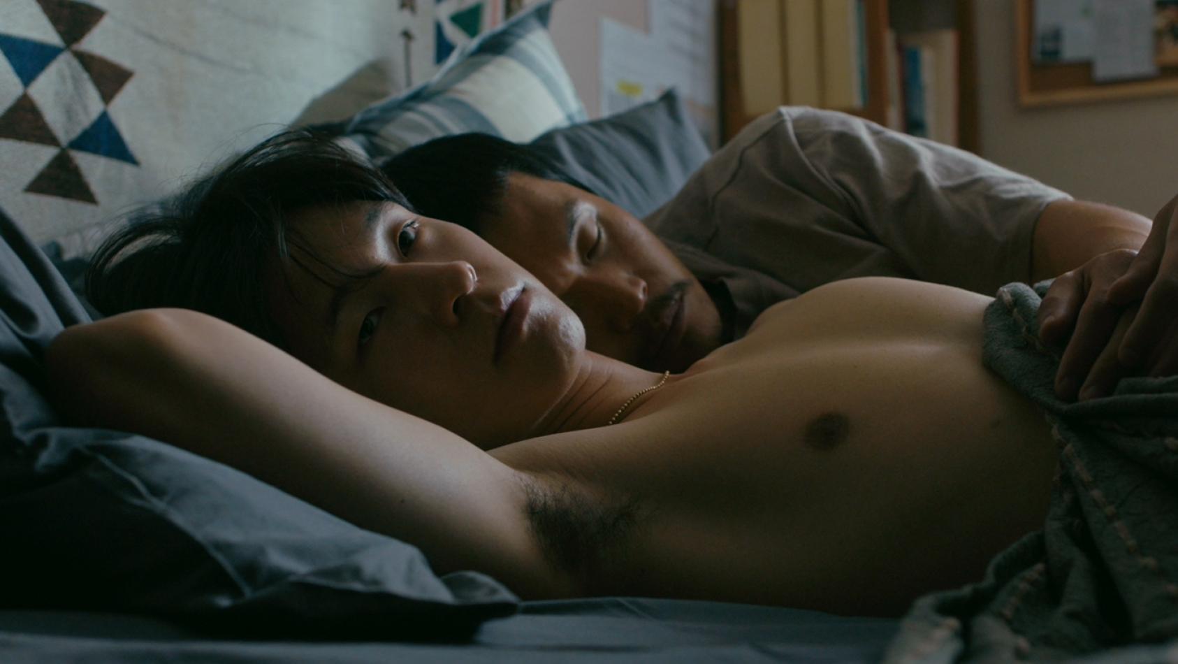 Kyung Hong plays a leading role in the gay movie A Distant Place! | GagaTai