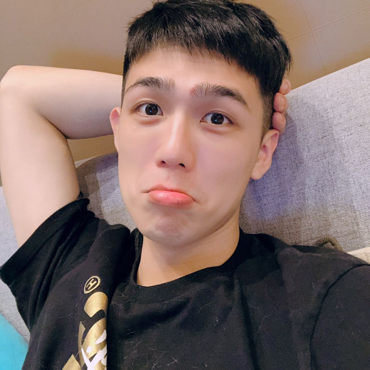 Sky Li, the Taiwanese twink ready to conquer your heart | GagaTai